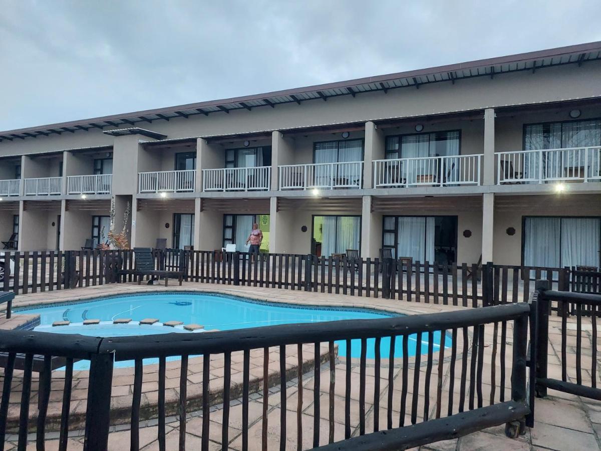 Hippo Lodge Apartments St Lucia Bagian luar foto