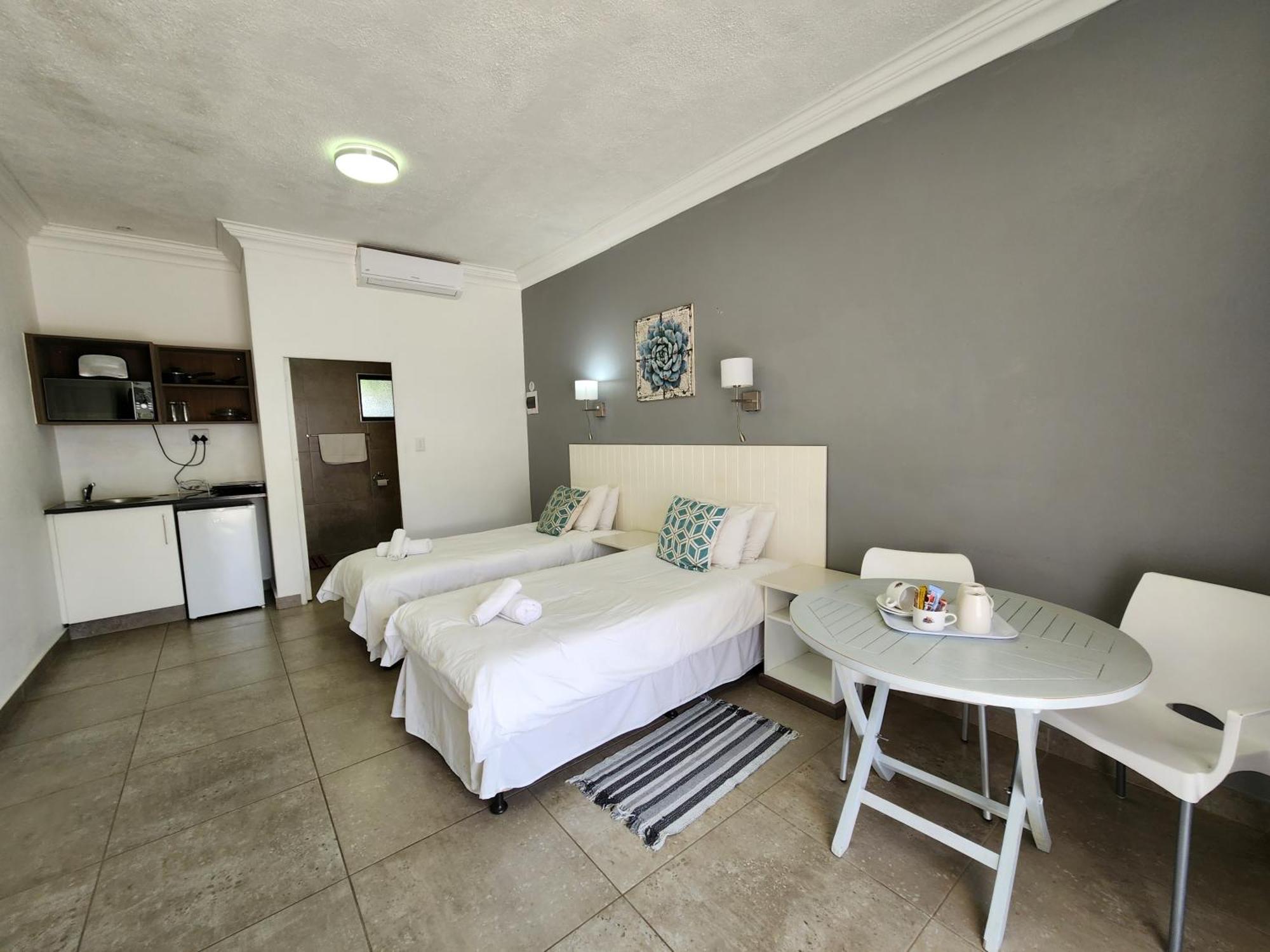 Hippo Lodge Apartments St Lucia Bagian luar foto