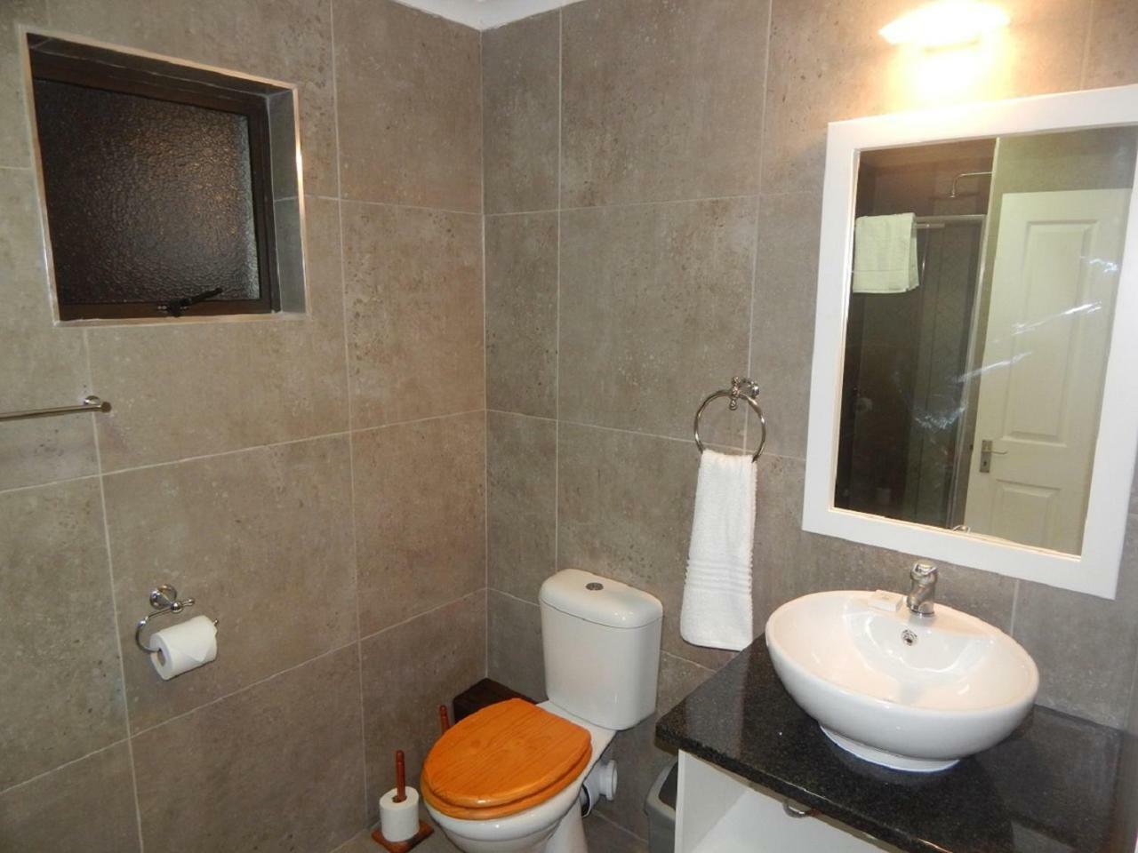Hippo Lodge Apartments St Lucia Bagian luar foto