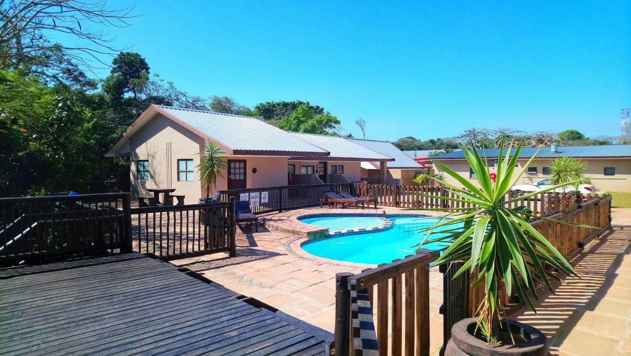 Hippo Lodge Apartments St Lucia Bagian luar foto